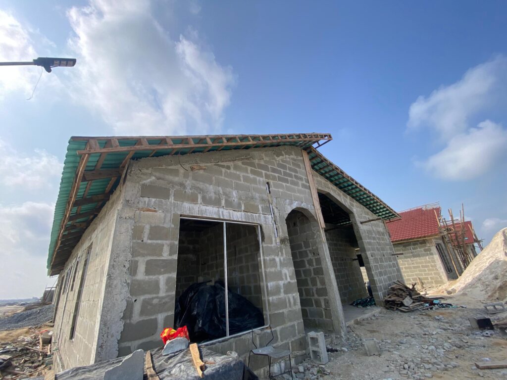 2 Bedroom Bungalow In Lekki Aviation Town 02