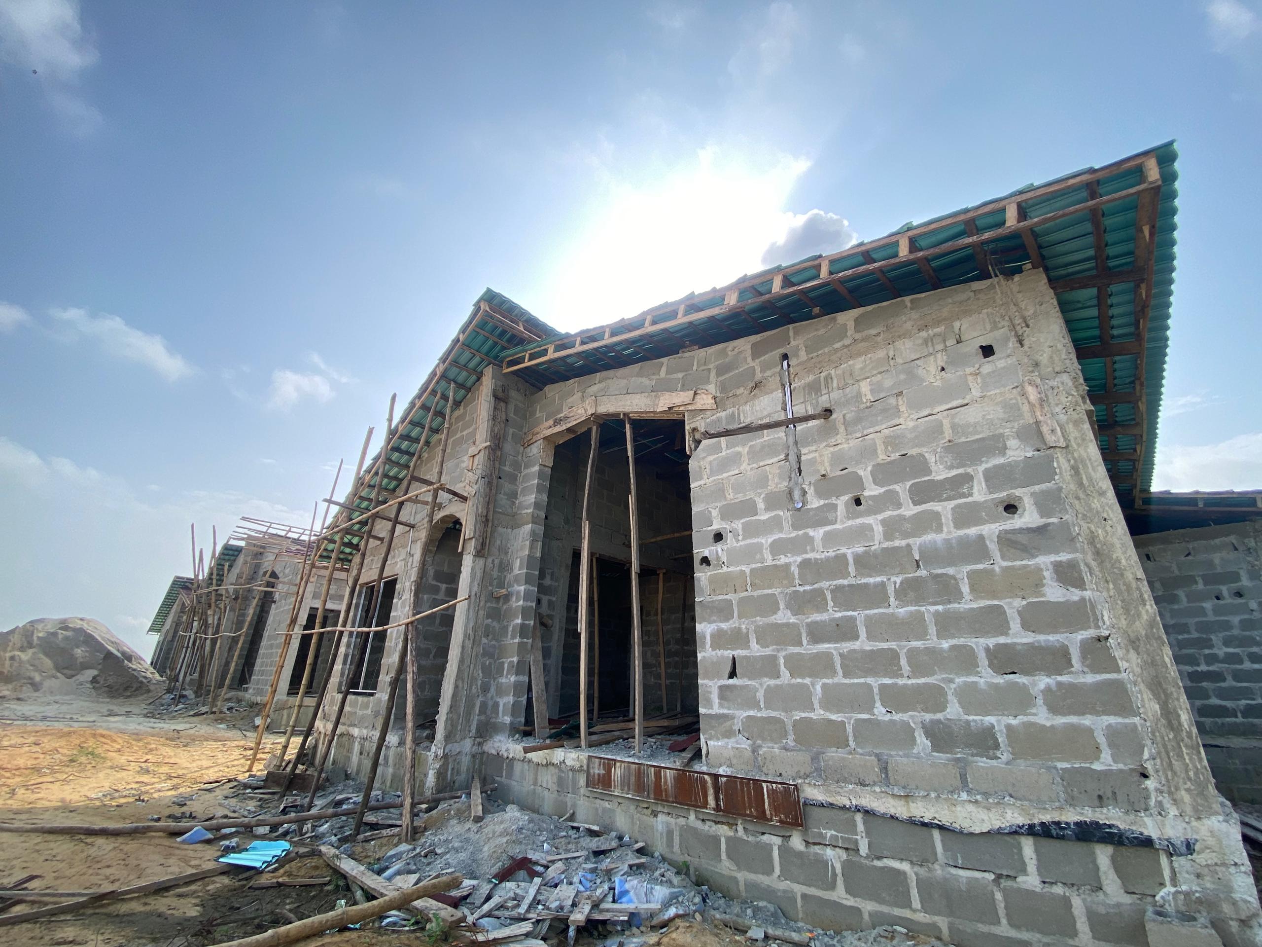 2 Bedroom Bungalow In Lekki Aviation Town 03