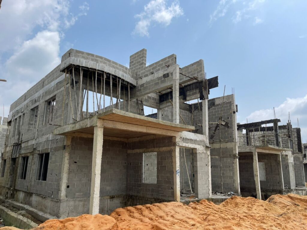 3 Bedroom Duplex In Lekki Aviation Town 05